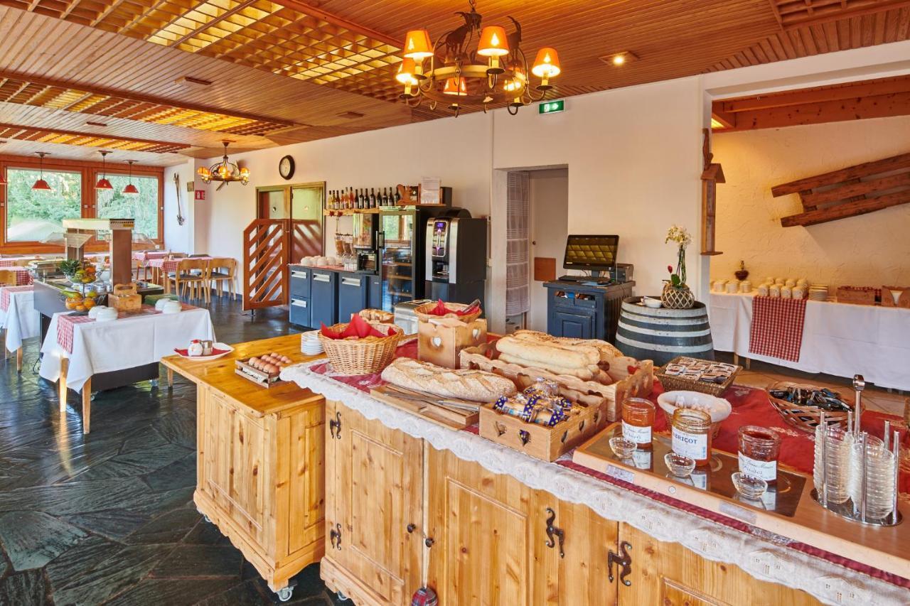 Hotel Vacances Bleues Les Chalets Du Prariand Megeve Ngoại thất bức ảnh